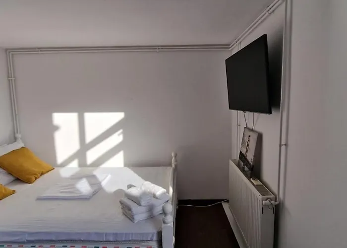 Baroque Style Duplex With Scenic Views Of Centre * Bucureşti